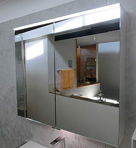Burgbad Eqio Spiegelschrank 80cm mit LED und Waschtischbeleuchtung, Eiche Dekor Silber; SPGT080F6015 