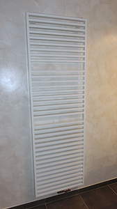Kermi Arche Badraumwärmer, Handtuchheizkörper 500x1870mm RAL 7040 Fenstergrau; Badheizkörper 11259 